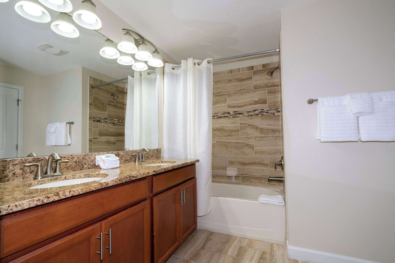 Bathroom 3, Great Home, Mickey & Harry Potter Beds, Top Spot, Osceola