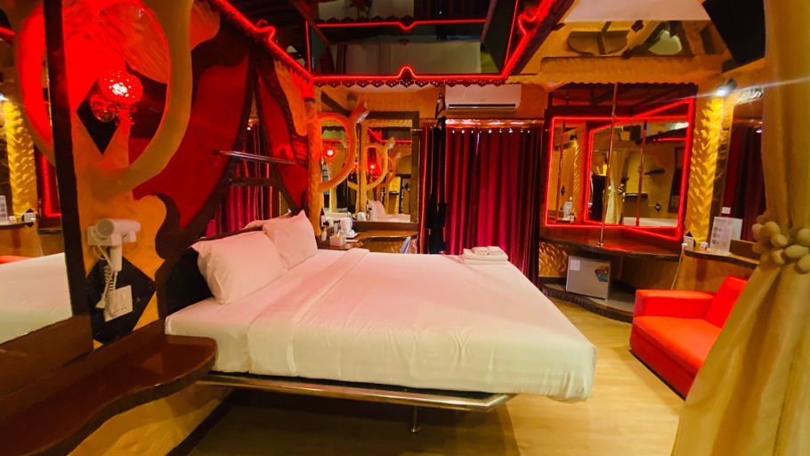 Bedroom 2, Penthouse Pattaya, Pattaya