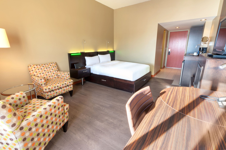 Bedroom 4, Hôtel Must – Aéroport de Québec par JARO, Communauté-Urbaine-de-Québec