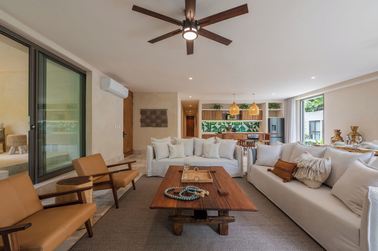 Living area 4, Artila Jungle Living w Private Jacuzzi, Cozumel