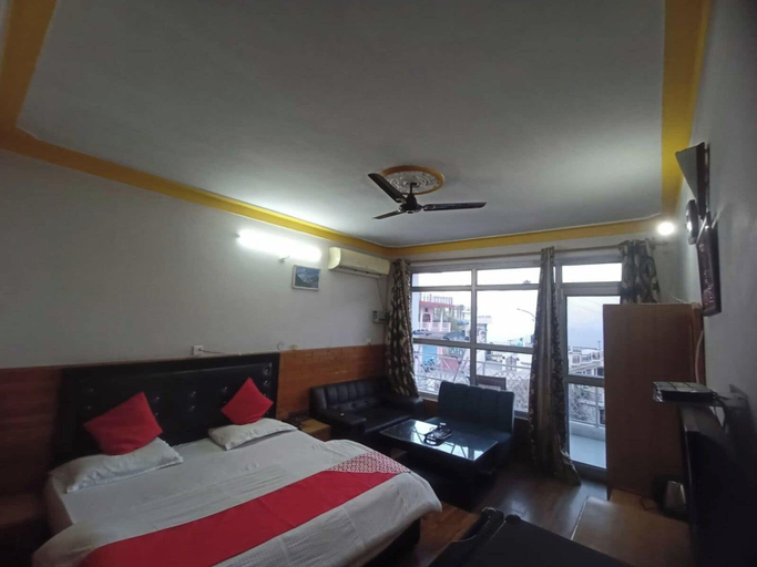 Room 3, 7-High Rock Hotel, Tehri Garhwal