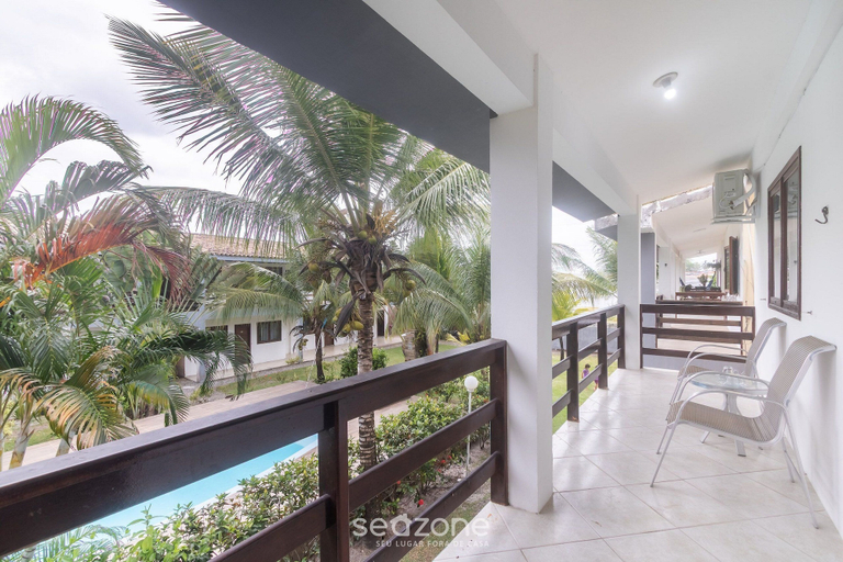 Property grounds 3, Fully Equipped Apartments in Condo With Pool 500m From Taperapua Beach - Enls, Porto Seguro