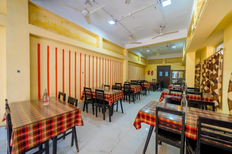 Food & Drinks, Hotel Dolphin Puri, Puri