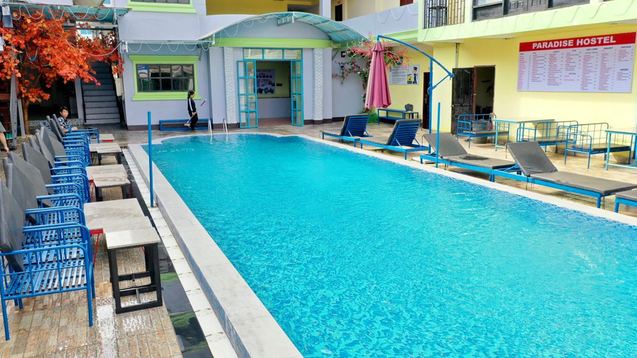 Swimming pool, Paradise Hostel, Vangvieng