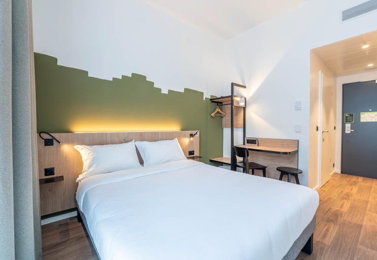Bedroom 4, B&B hotel Geneva Airport, Genève