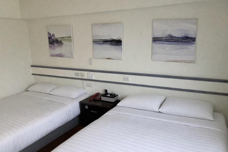 Bedroom 2, Fu Di Hotel, Taichung
