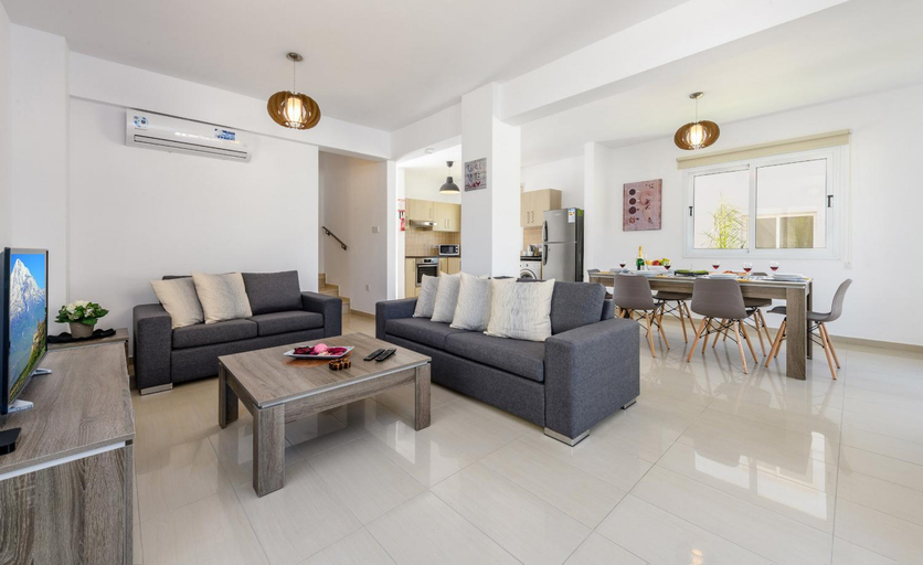 Others 4, Nissini Villa 8 in Ayia Napa