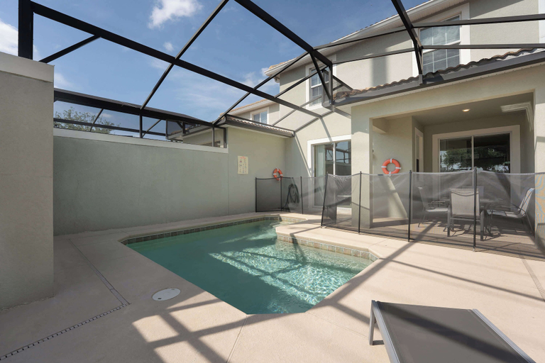 Interior 4, Relax Near Disney, 4BR Home With Pool, Osceola