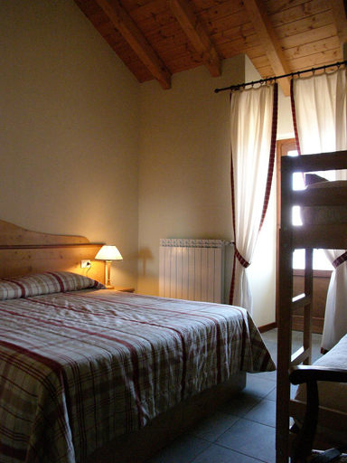 Bedroom 2, Rifugio Campiglio, Varese
