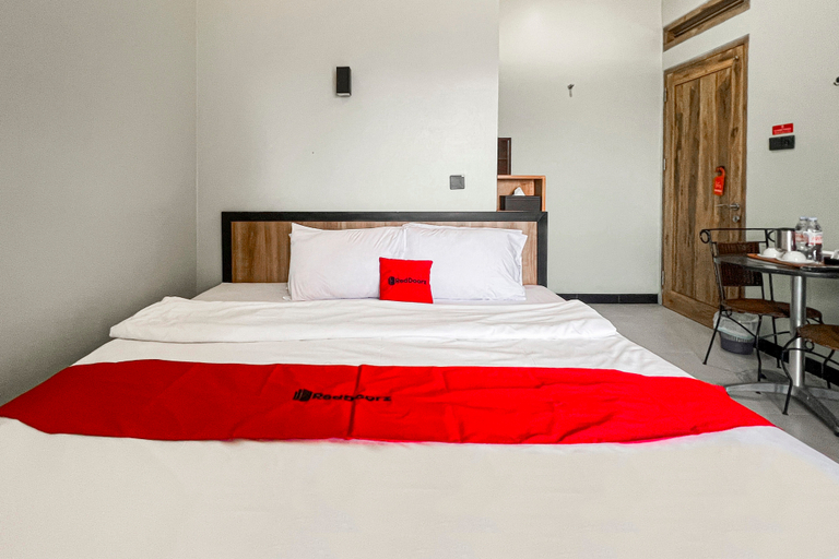 Bedroom 2, RedDoorz Syariah @ Tigadua Wonosobo, Wonosobo