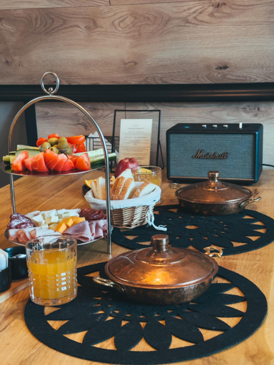 Food & Drinks 5, By The Lake - A Frame, Moara Vlasiei