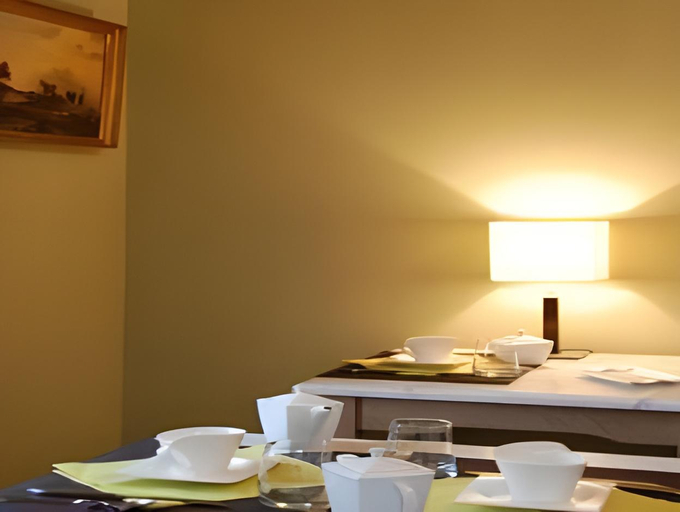 Food & Drinks 5, Rollan de By Hotel, Gironde