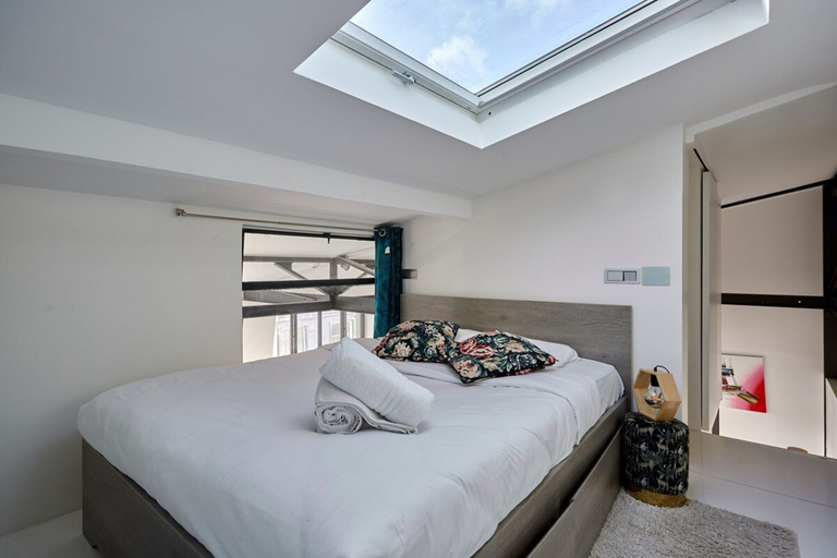 Room 5, Parisian Duplex – Montorgueil – Central Paris, Paris