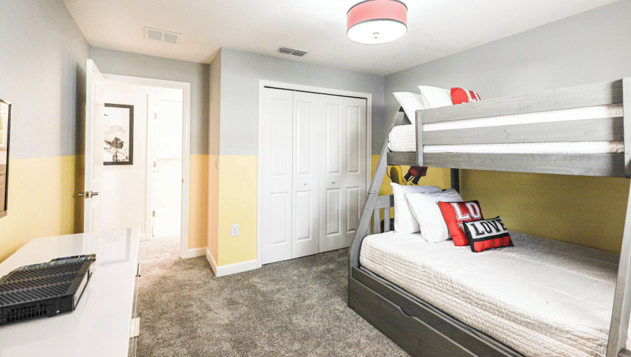 Bedroom 2, Perfect Storey Lake Home for Great Vacation, Osceola