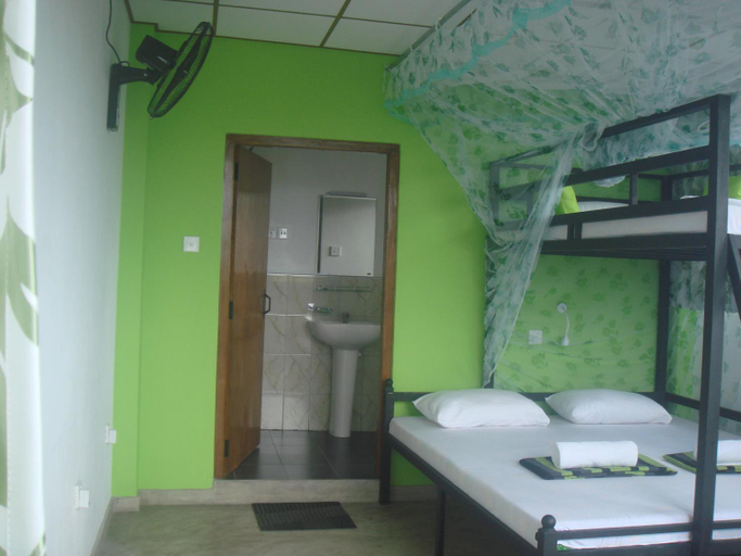 Bedroom 4, Hiranya Mountain View Hostel Kandy, K.F.G. & G. Korale