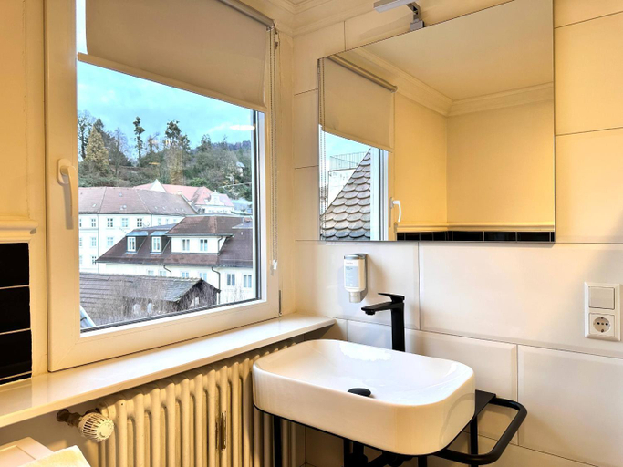 Bathroom 3, Reichel Sophien Appartements, Baden-Baden