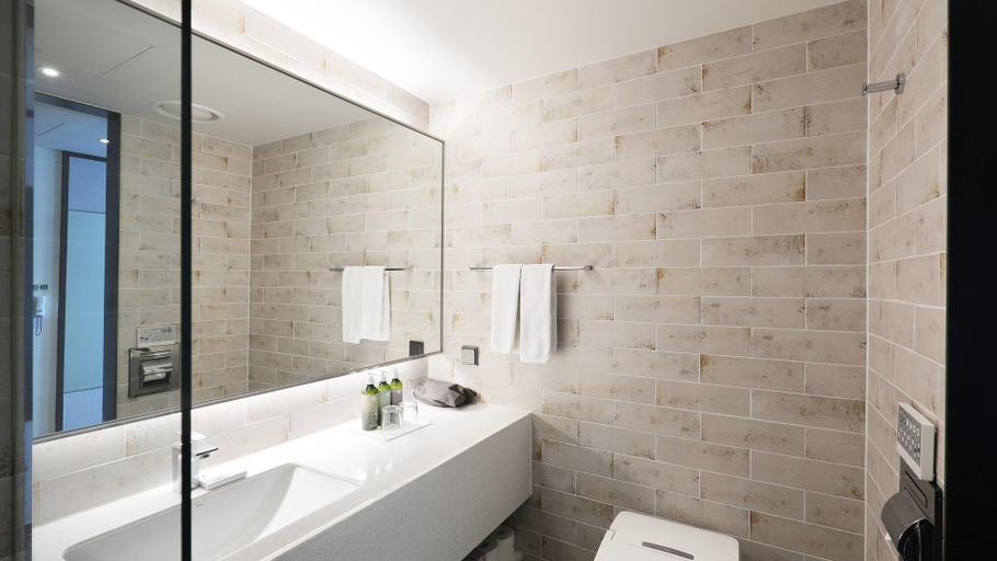 bathroom 15