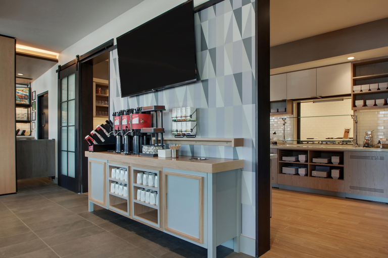 Food & Drinks 4, Hyatt House Chicago Oak Brook, Dupage