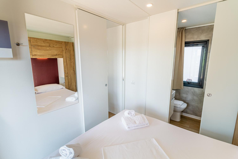Bedroom 3, I Campi Wine Relais, Verona