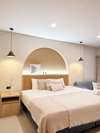 Room 5, Abundant Eco Hostel, Phuket Island