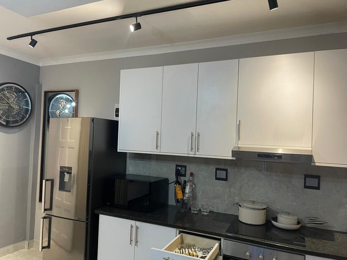 Kitchen, El Pantheon Guest House and Apartments, City of Cape Town