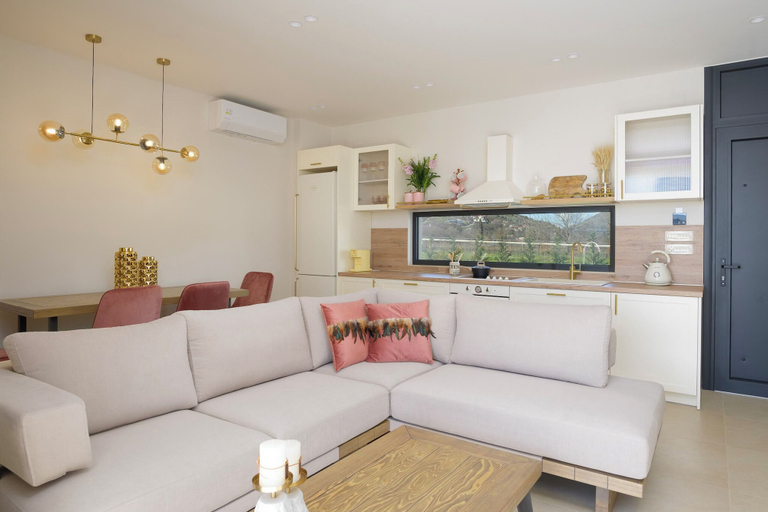 Living area 4, Ioannina Secret Luxury Villas, Epirus