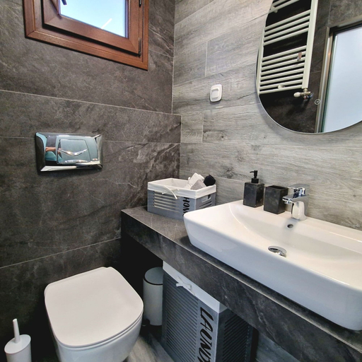 Room 3, D A Luxury Suite Jacuzzi, Crete
