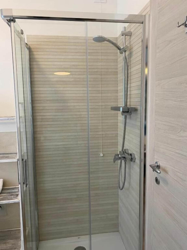 Bathroom, UNIQUE ROOMS, Verona