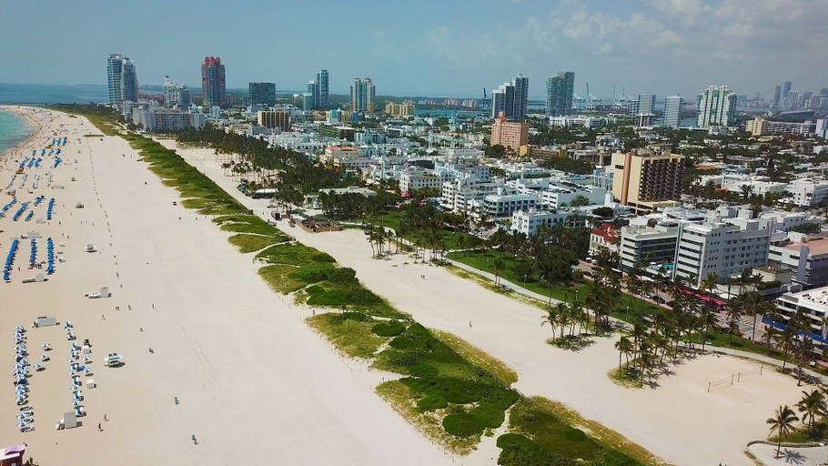 Front of property 5, The Netherland 2A, Miami-Dade
