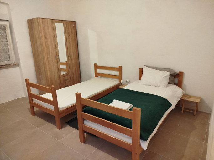 Bedroom, Eagles Court - Orlovski Vrt, Zrenjanin