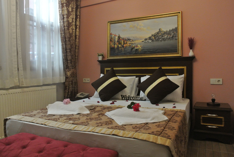 Bedroom 3, Emirhan Hotel - Adults Only, Fatih