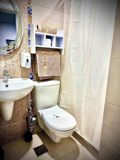 Bathroom 3, Heritage Hostel, Qasr an-Nil
