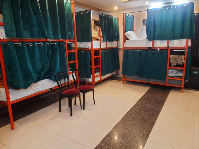 Bedroom 2, Cozy Bunks z hostel, Dehradun