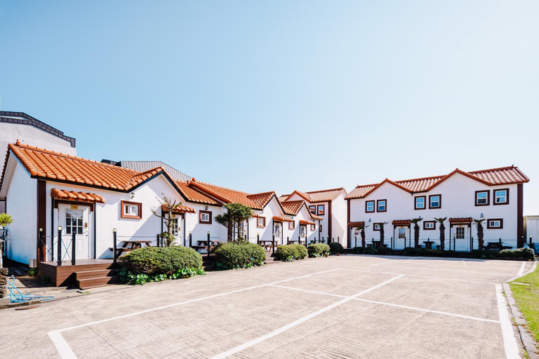 Exterior & Views 5, Moonrabbit Pension, Jeju