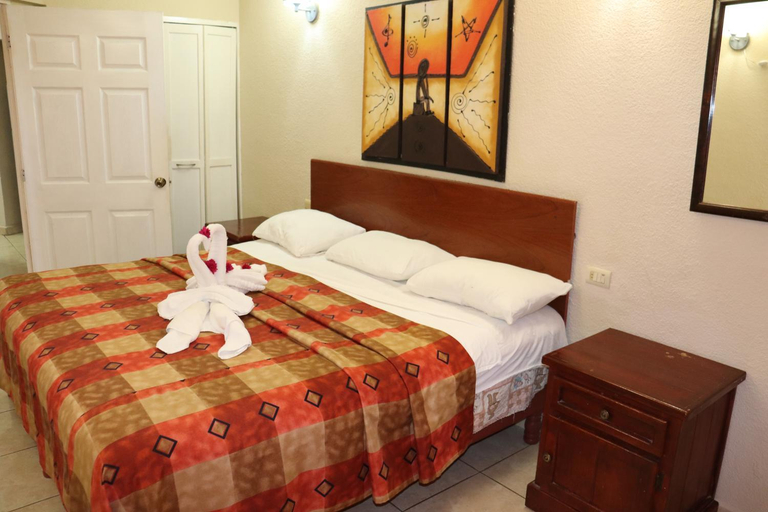 Bedroom 3, Hotel Hacienda Blue Bay, Mazatlán