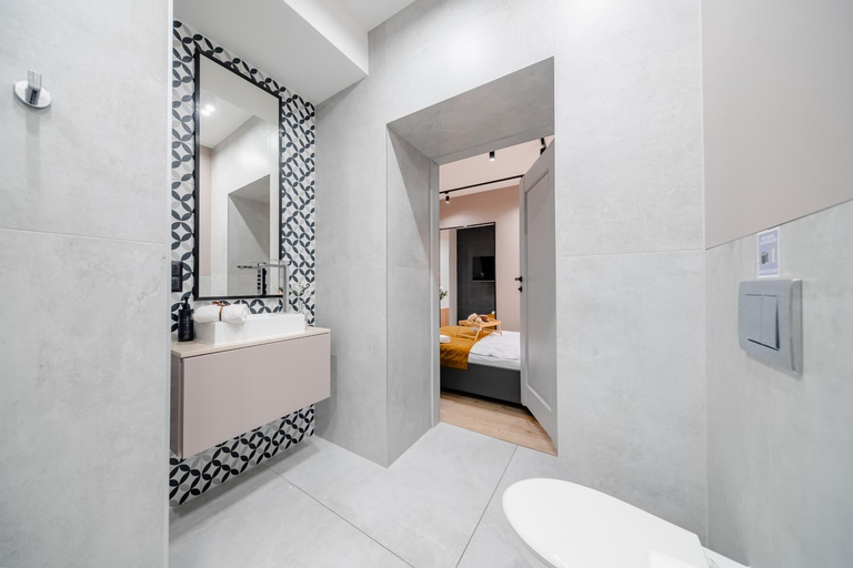 Bathroom 3, S12 Premium Apartments - by Hosty, Kraków City