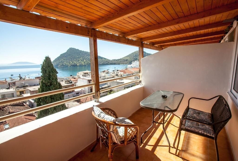 Others 5, Hotel Thetis, Peloponnese