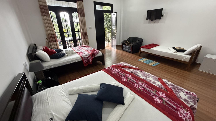 Bedroom 3, Hill Forest Cottage, Ella