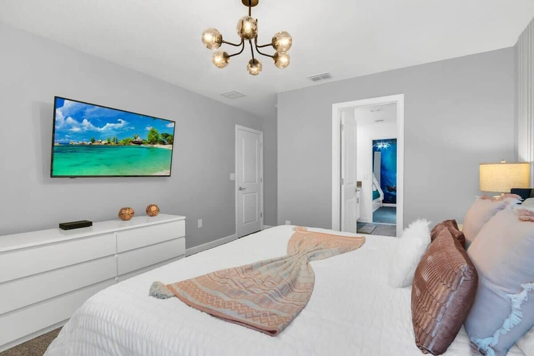 Interior 5, Luxury Incredible Themed Home, Best Vacation, Osceola