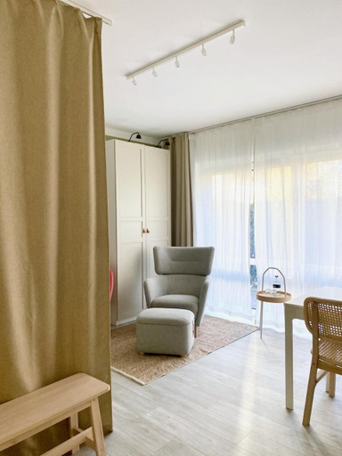 Others 5, ART-Hotel Braun, Donnersbergkreis