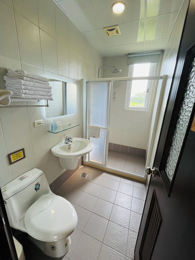 Bathroom 3, MerJiang B&B, Hualien