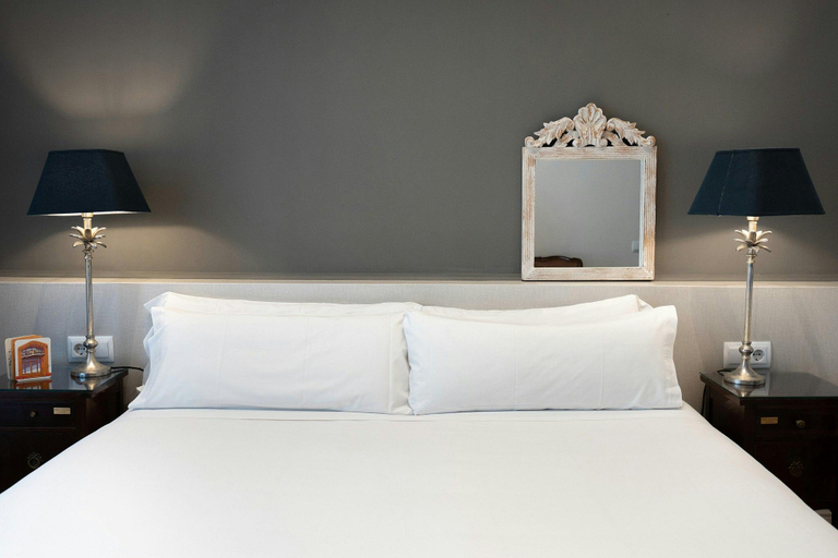 Bedroom 3, Meson Castilla Hotel, Barcelona