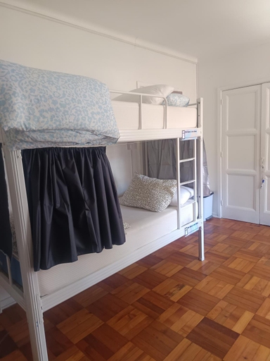 2, Casa Tribu, Valparaíso