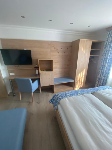 Bedroom 4, Hotel Falkenseer Hof, Havelland