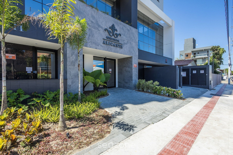 Exterior, Apt w/ BBQ and Partial Ocean View Ale0803, Piçarras
