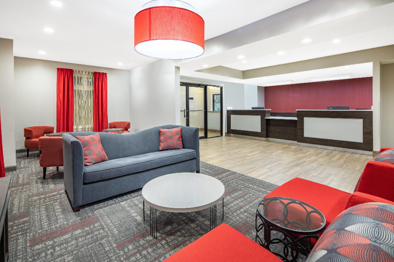 Public Area 2, Ramada by Wyndham Alpharetta/Atlanta North, Fulton