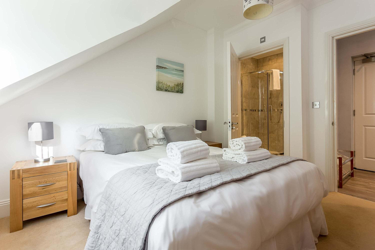 Bedroom 2, Daintree - Bournemouth, Poole