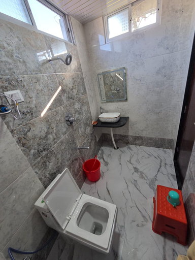 Bathroom 5, Hotel Srivastava Residency & Restaurant, Aurangabad