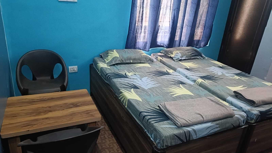 Room 5, Balaji Homestay & Guest House, Nainital