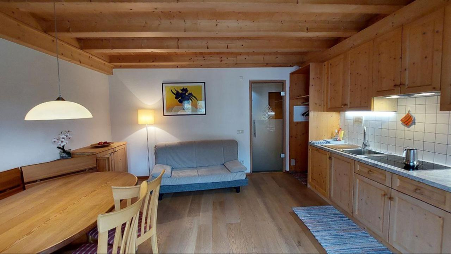 Others 4, CHALET MARLENE - Ferienhaus, Bolzano
